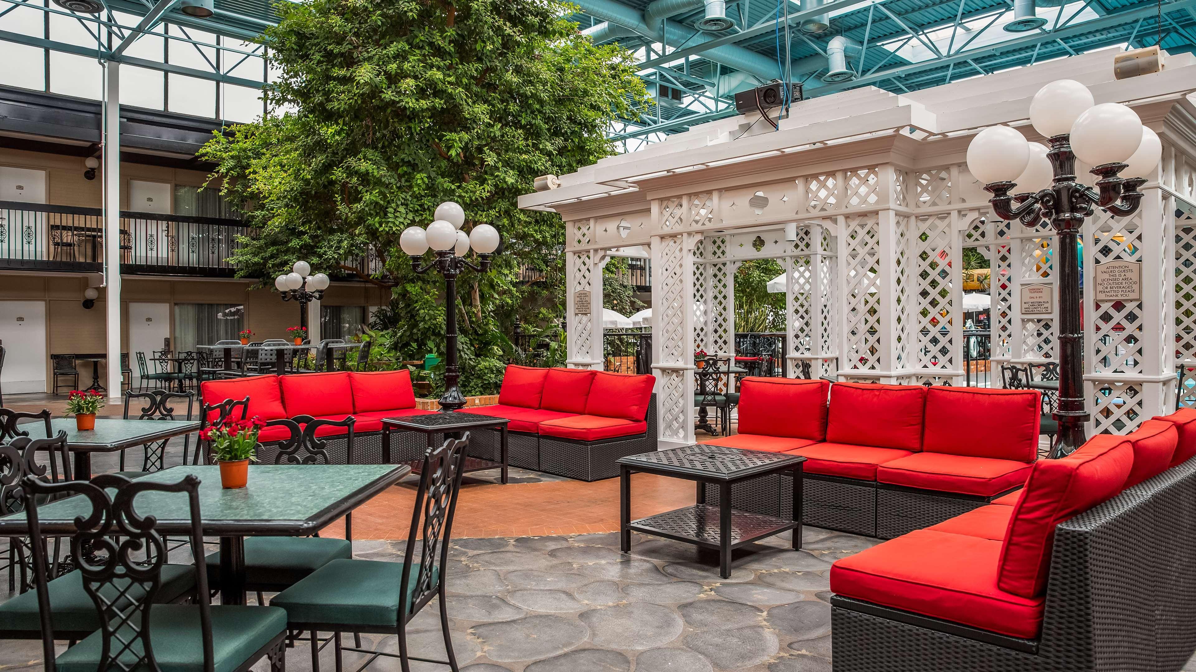 Best Western Plus Cairn Croft Hotel Niagara Falls Esterno foto